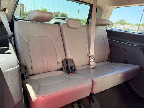 Used 2019 Ford Expedition Limited w/ Texas Edition Package RWD image 33