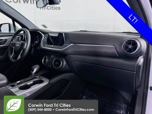 Used 2022 Chevrolet Blazer LT AWD/4WD image 27