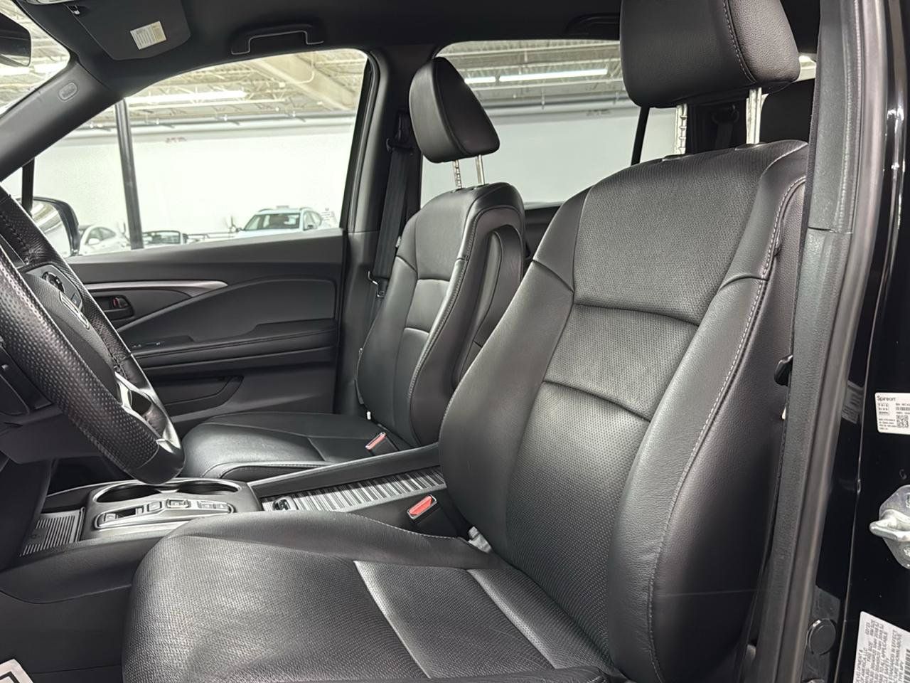 Used 2023 Honda Passport EX-L image 13