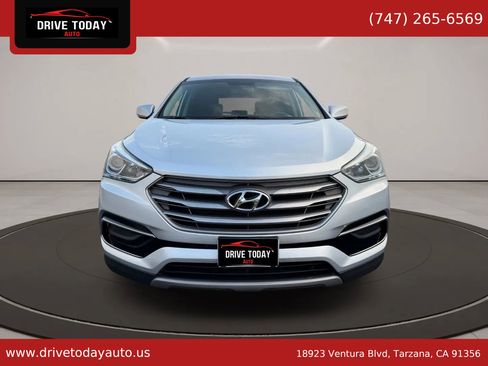 Used 2017 Hyundai Santa Fe Sport image 1