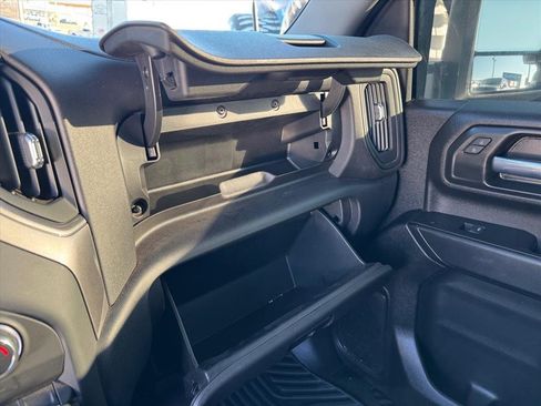 Used 2025 Chevrolet Silverado 2500 Custom w/ Custom Value Package image 25