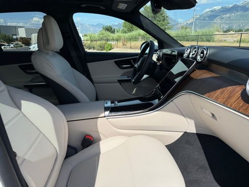 Certified 2026 Mercedes-Benz GLC 300 4MATIC image 19