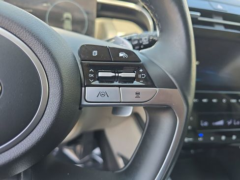 Used 2022 Hyundai Tucson Limited FWD image 17