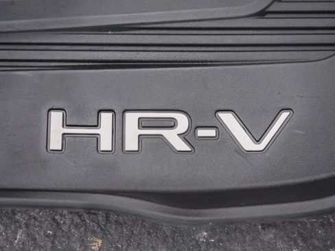 Used 2023 Honda HR-V LX image 35