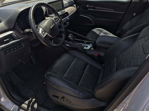 Used 2022 Kia Telluride SX w/ SX Prestige Package AWD/4WD image 10