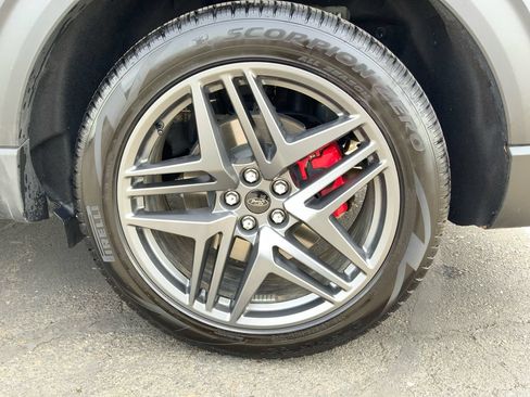 Used 2026 Ford Explorer ST-Line w/ ST-Line Street Pack RWD image 31