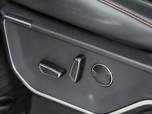 Used 2025 Ford F150 Raptor w/ Equipment Group 803A Raptor R image 26