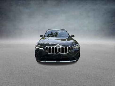 Used 2024 BMW X3 xDrive30i AWD/4WD image 2