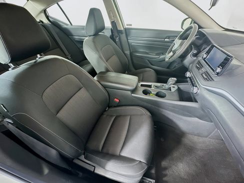Used 2022 Nissan Altima 2.5 S FWD image 28