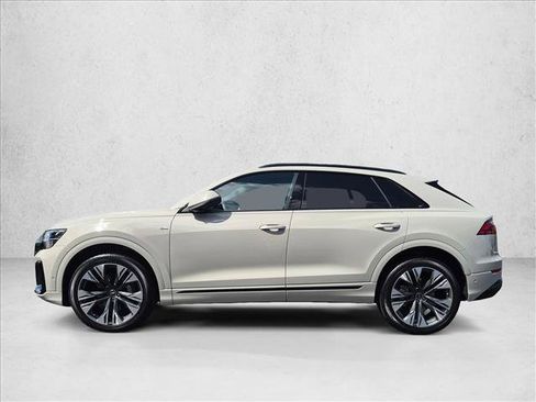 Used 2025 Audi Q8 Premium Plus AWD/4WD image 9