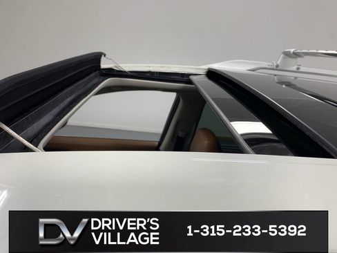 Used 2023 Nissan Pathfinder Platinum w/ Cargo Package AWD/4WD image 20