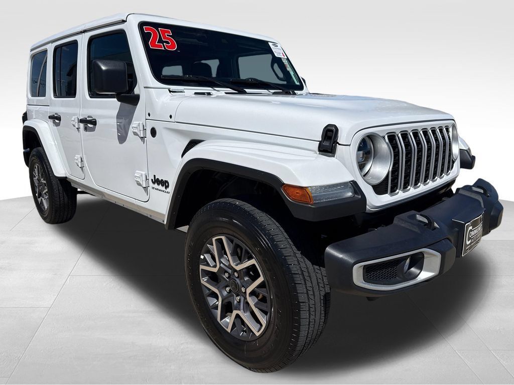 Used 2025 Jeep Wrangler Unlimited Sahara AWD/4WD image 7