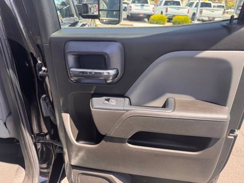Used 2016 Chevrolet Silverado 3500 4x4 Double Cab image 21