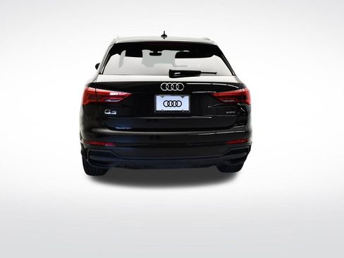 Certified 2023 Audi Q3 2.0T Premium w/ Convenience Package AWD/4WD image 7