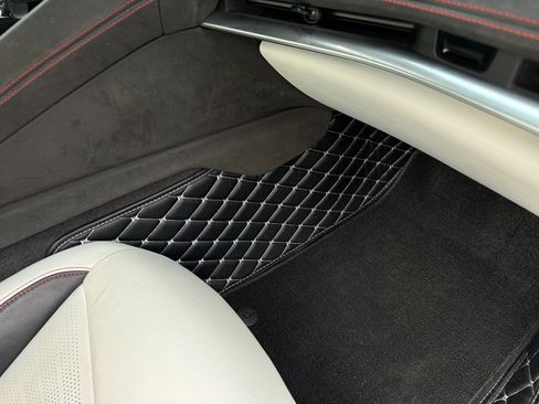 Used 2023 Chevrolet Corvette Stingray Premium Conv w/ Z51 Performance Package image 27