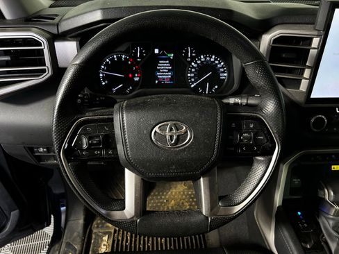 Used 2023 Toyota Tundra Limited image 9