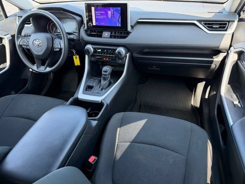 Certified 2024 Toyota RAV4 LE AWD/4WD image 34