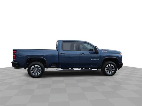 Certified 2025 Chevrolet Silverado 2500 Custom w/ Custom Value Package image 9