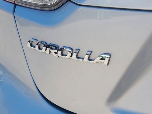 Used 2024 Toyota Corolla LE FWD image 9