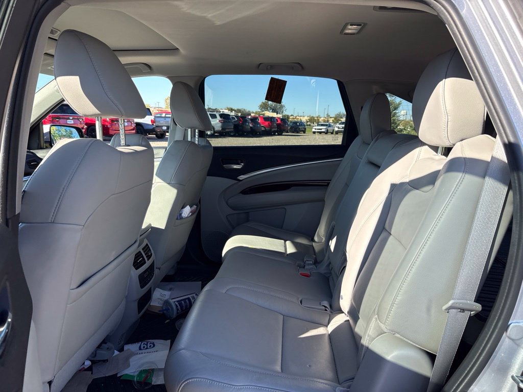 Used 2016 Acura MDX w/ Technology Package AWD/4WD image 14