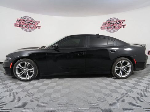Used 2020 Dodge Charger R/T image 8