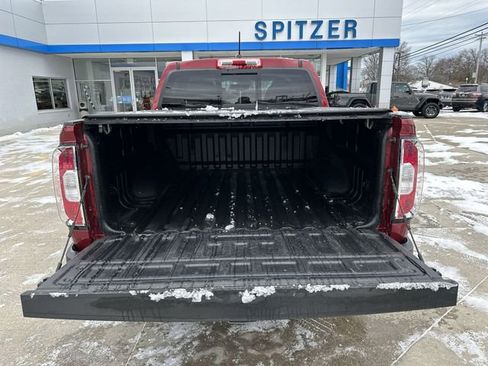 Used 2019 GMC Canyon SLE w/ Driver Alert Package image 24