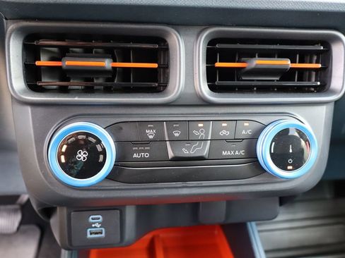 Used 2024 Ford Maverick XLT FWD image 21