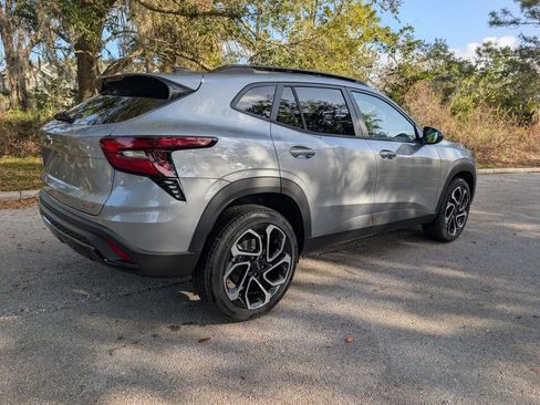 New 2026 Chevrolet Trax RS image 9