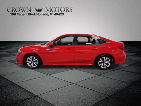 Used 2023 Honda Civic LX image 6