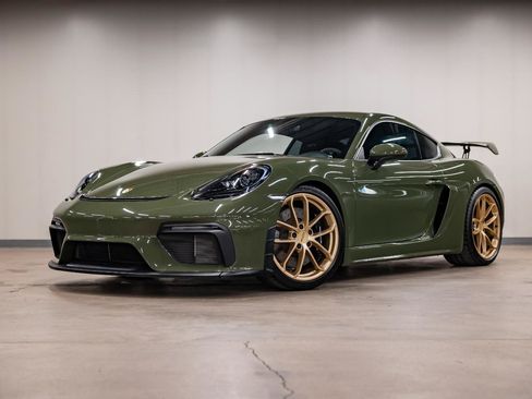Used 2021 Porsche 718 Cayman GT4 RWD image 18