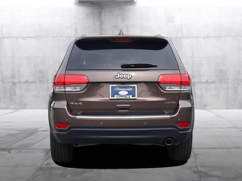 Used 2017 Jeep Grand Cherokee Limited AWD/4WD image 6
