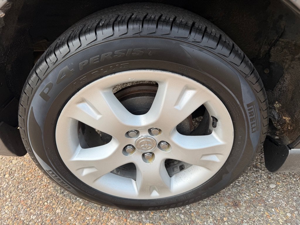 Used 2007 Toyota Matrix XR w/ Extra Value Pkg 2 FWD image 18