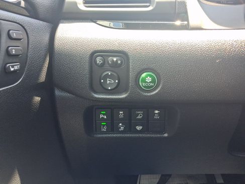 Used 2025 Honda Ridgeline Black Edition image 28