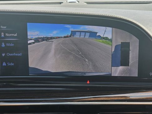 Used 2023 Cadillac Escalade Premium Luxury w/ LPO, Radiant Package image 42