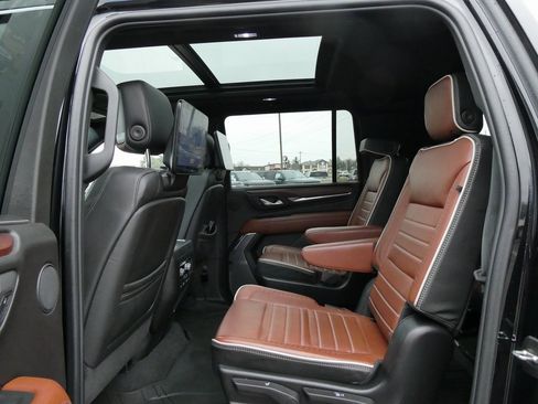 Certified 2024 GMC Yukon XL Denali Ultimate image 21
