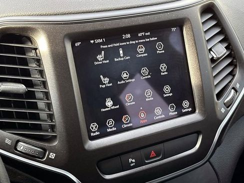 Used 2020 Jeep Cherokee Trailhawk w/ Cold Weather Group image 25