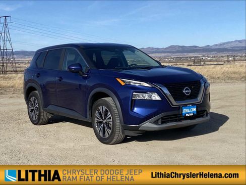 Used 2022 Nissan Rogue SV image 1