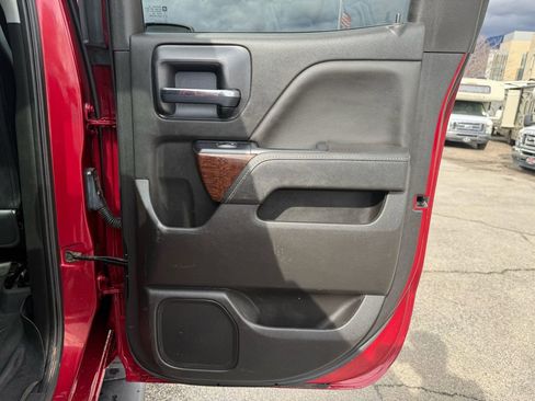 Used 2018 GMC Sierra 1500 SLE image 37