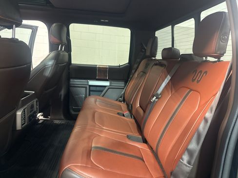 Used 2018 Ford F150 King Ranch w/ Equipment Group 601A Luxury AWD/4WD image 30