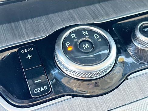 Certified 2025 Ford Expedition Max Platinum w/ Platinum Ultimate Package image 17