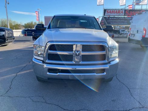 Used 2013 RAM 2500 Tradesman w/ Chrome Appearance Group image 2