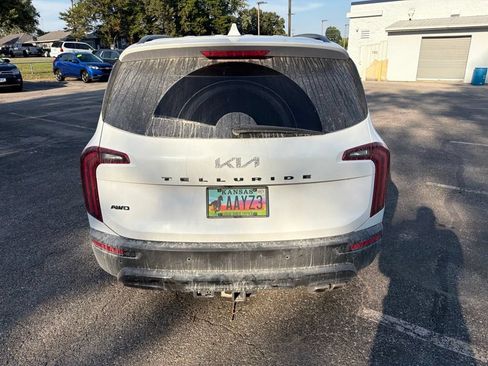 Used 2022 Kia Telluride SX w/ SX Prestige Package AWD/4WD image 17