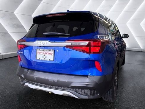 Used 2023 Kia Seltos LX image 4