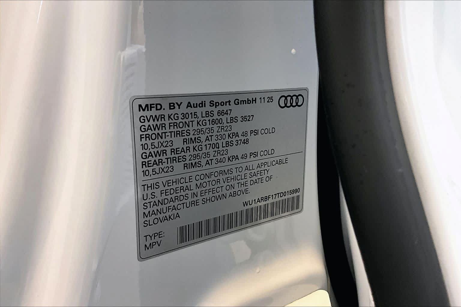 Certified 2026 Audi RS Q8 performance AWD/4WD image 33