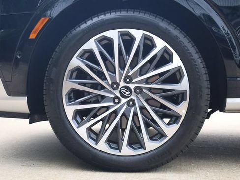 Certified 2026 Hyundai Palisade Calligraphy AWD/4WD image 8