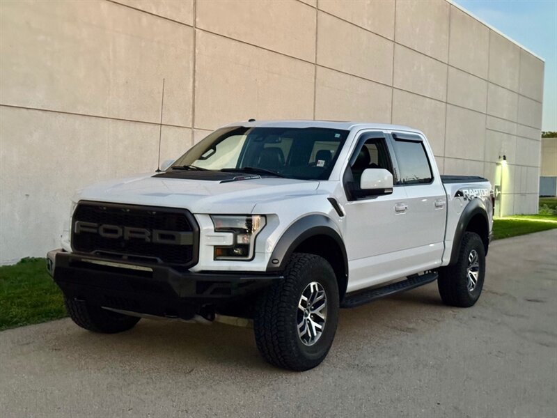 Used 2018 Ford F150 Raptor w/ Equipment Group 802A Luxury AWD/4WD image 3