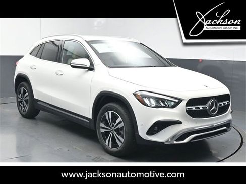 New 2025 Mercedes-Benz GLA 250 image 1