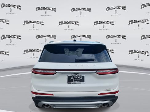 New 2026 Lincoln Corsair Premiere image 4