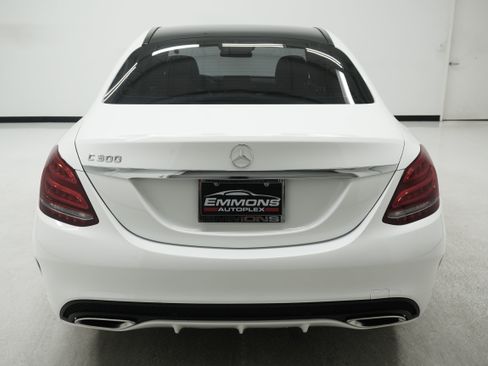 Used 2016 Mercedes-Benz C 300 Sedan image 5