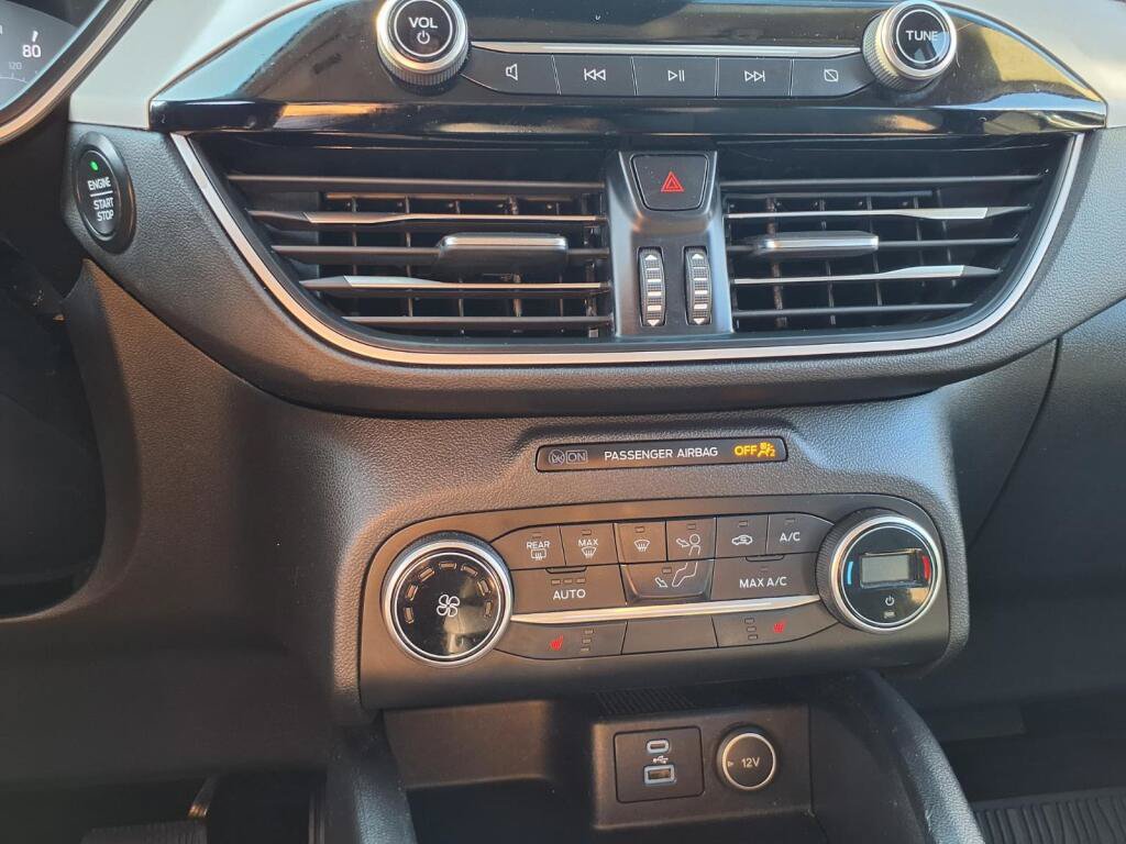 Used 2020 Ford Escape SE AWD/4WD image 18